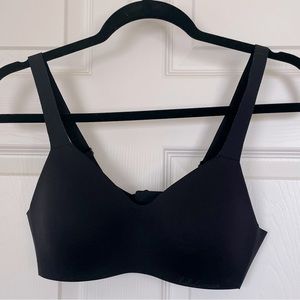 Lululemon Hold True Bra Black Adjustable Support